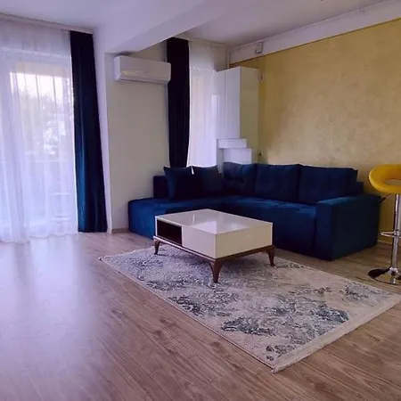 Apartment Eral Mamaia