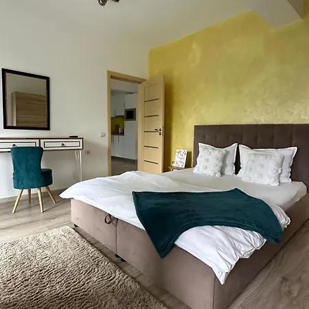 Eral Apartment *